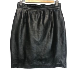 Vintage Danier Leather High Rise Pencil Skirt, size 6